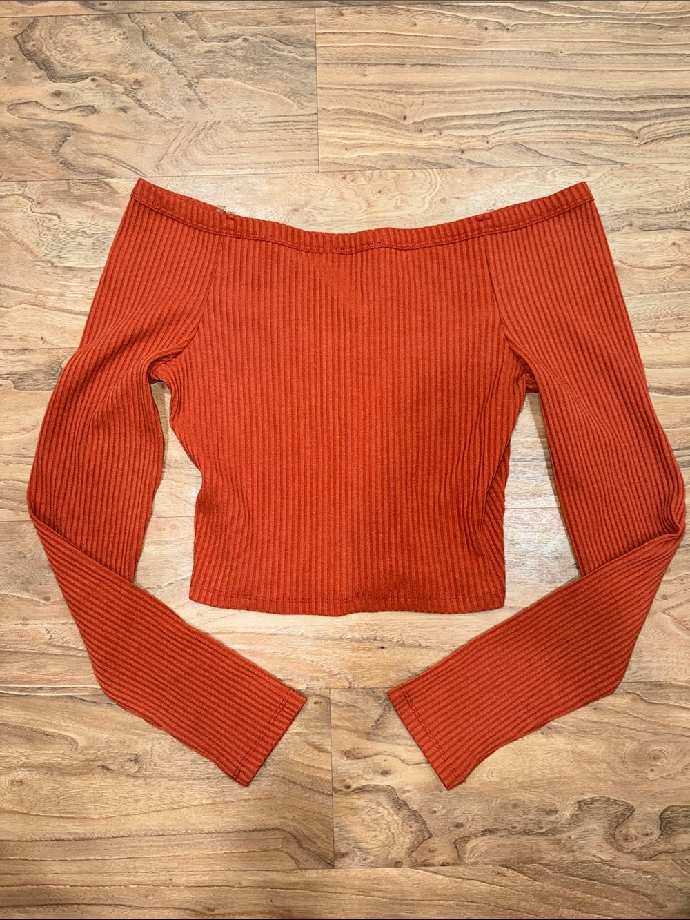 iris Rust Ribbed Off-Shoulder Button Cardigan - Picture 4 of 4